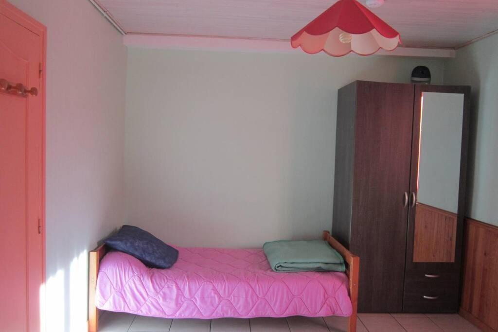 Appartement Rdc Maison De Village Savignac-les-Ormeaux Luaran gambar